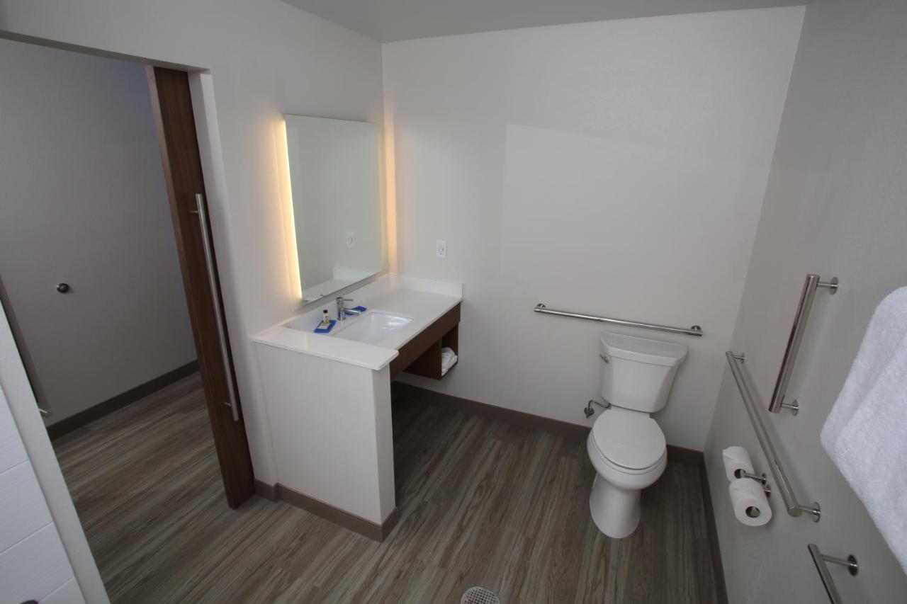 Holiday Inn Express - Mccook By Ihg Eksteriør billede